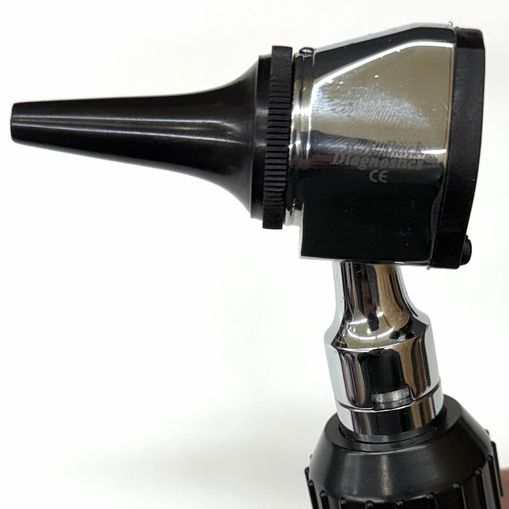 R.A. Bock Diagnostics 3.25V LED Otoscope Ophthalmoscope Kit w/ Case Specula
